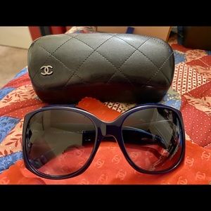 Chanel Sunglasses Blue and Black color